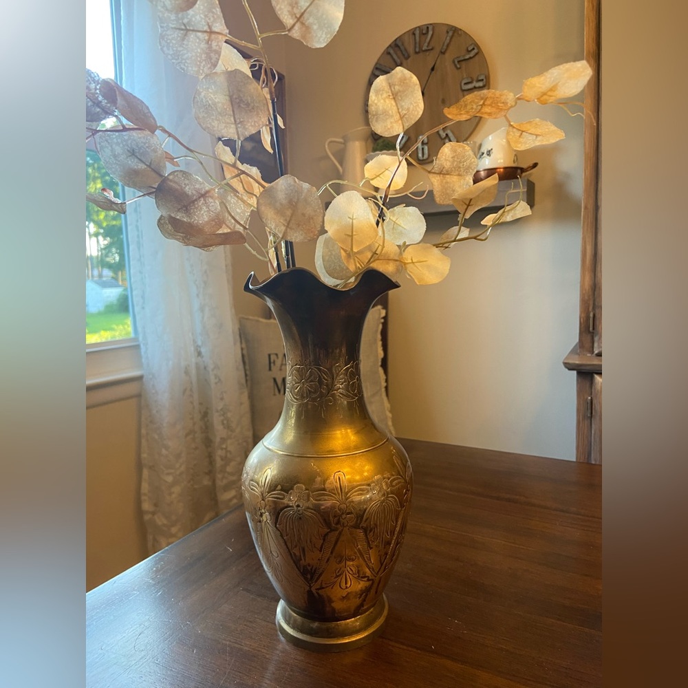 Vintage Etched Brass Floral Decorative Flower Vase Urn 11”